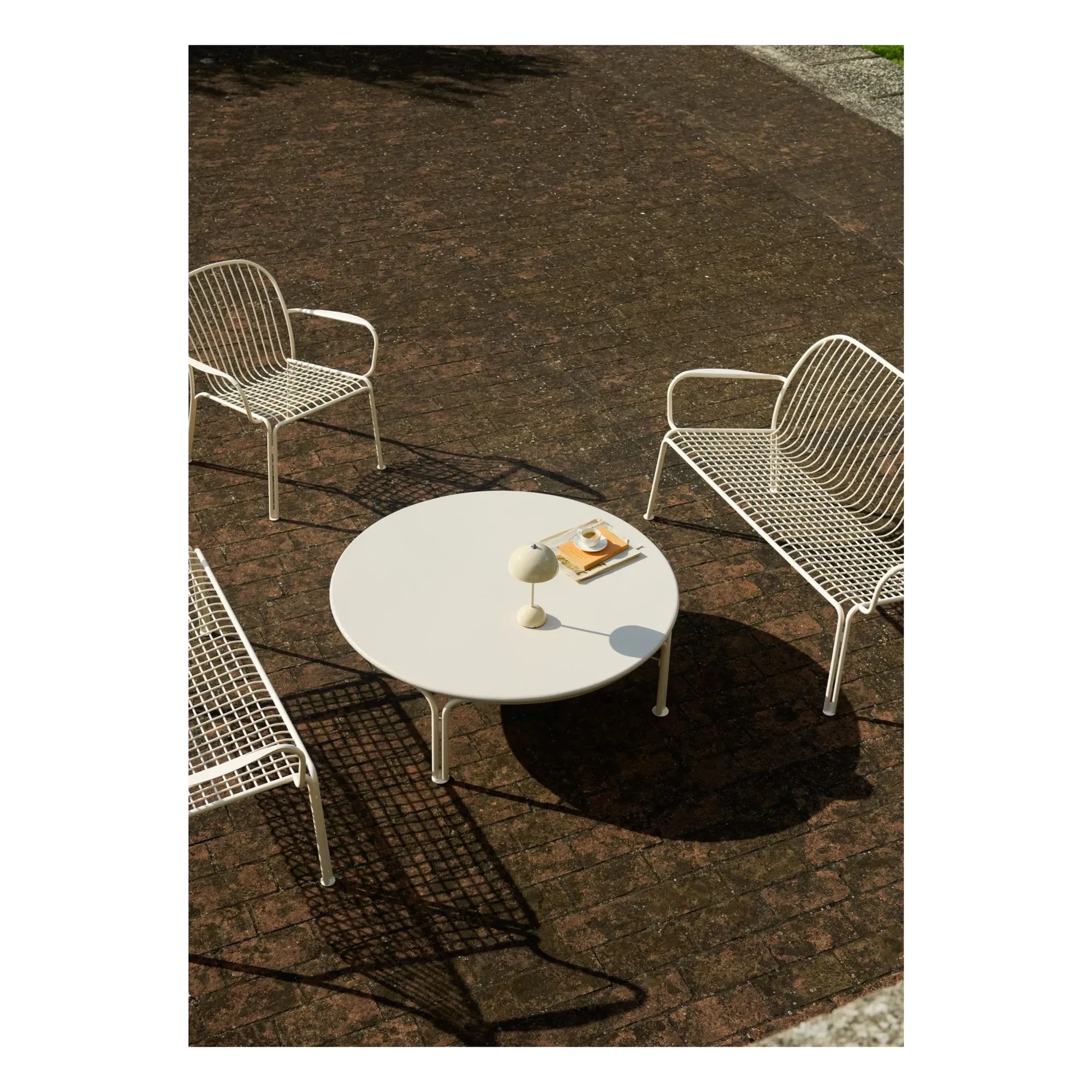 & Tradition - Lámpara de mesa Flowerpot VP9, Verner Panton | Marfil