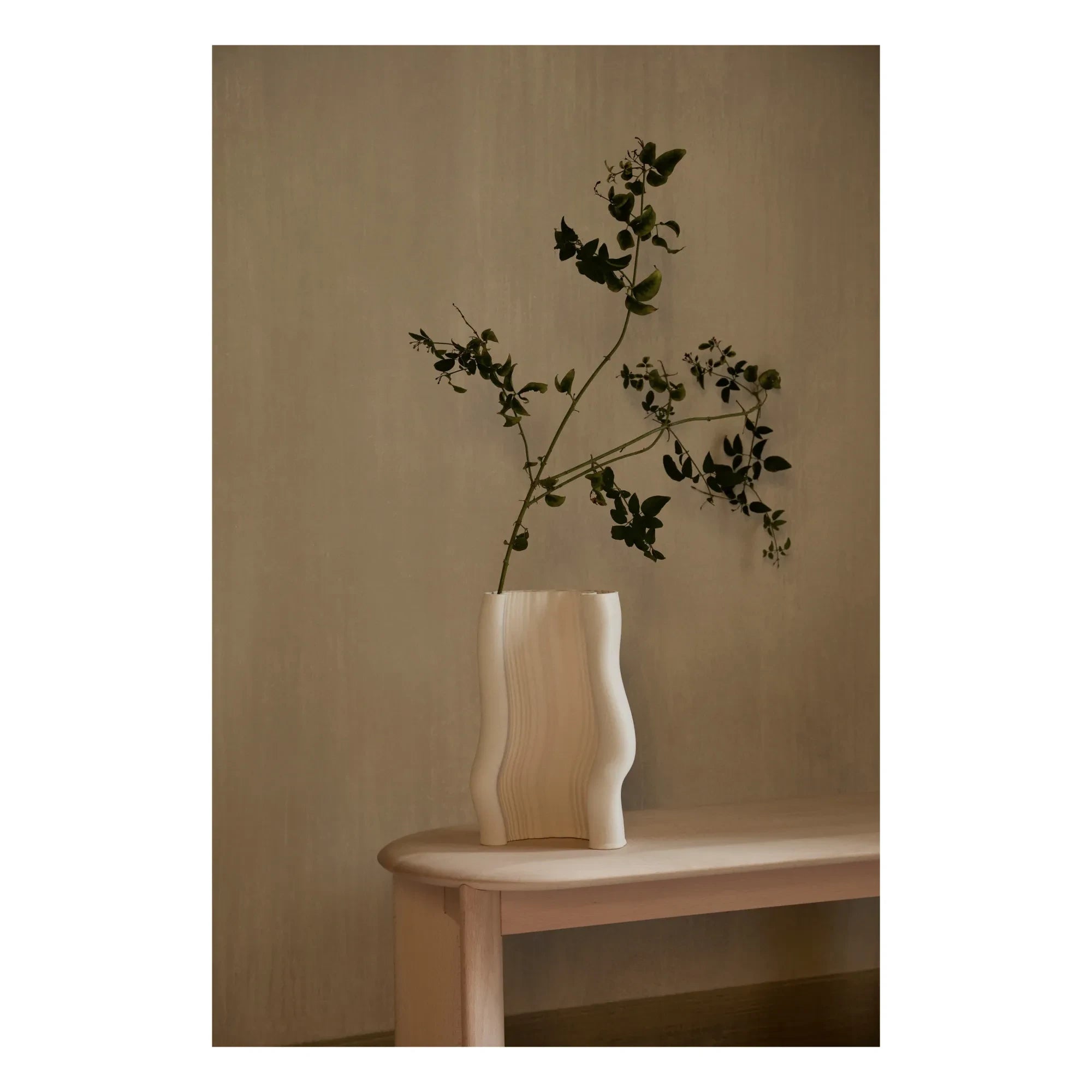 Ferm Living - Jarrón Moire | Blanco roto
