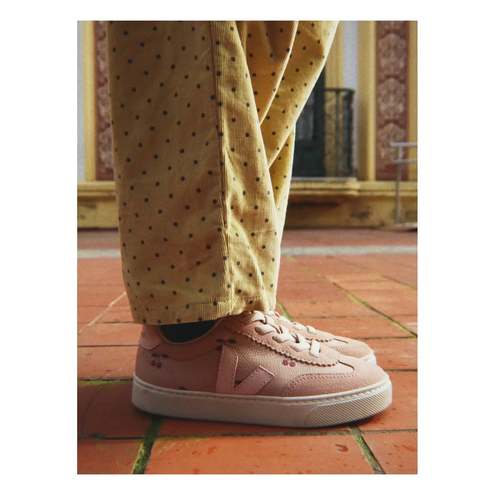 Veja - Small Volley Cerises Sneakers - Veja x Konges Slojd | Pembe