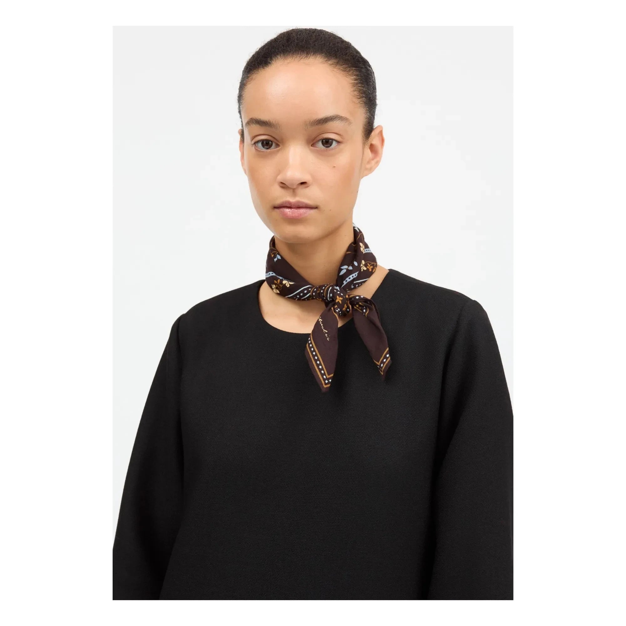 Skall Studio - Pañuelo Cuadrado Estampado Floral | Marrón Oscuro