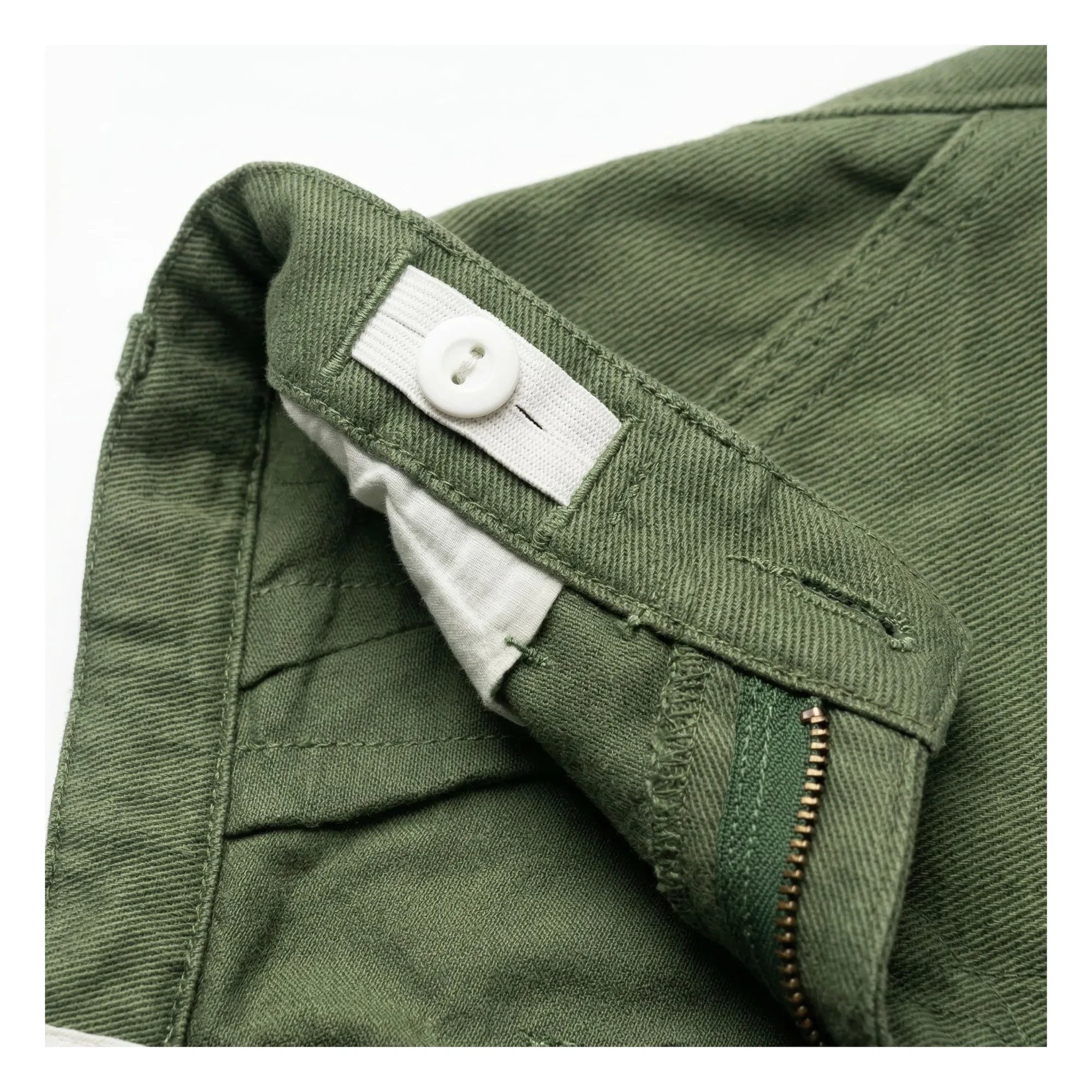 Hundred Pieces - Bermuda Worker Max | Caqui