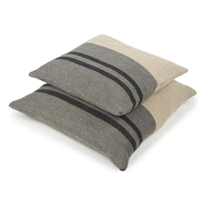 Libeco - Funda de cojín de lino Black House Stripe | Carbon