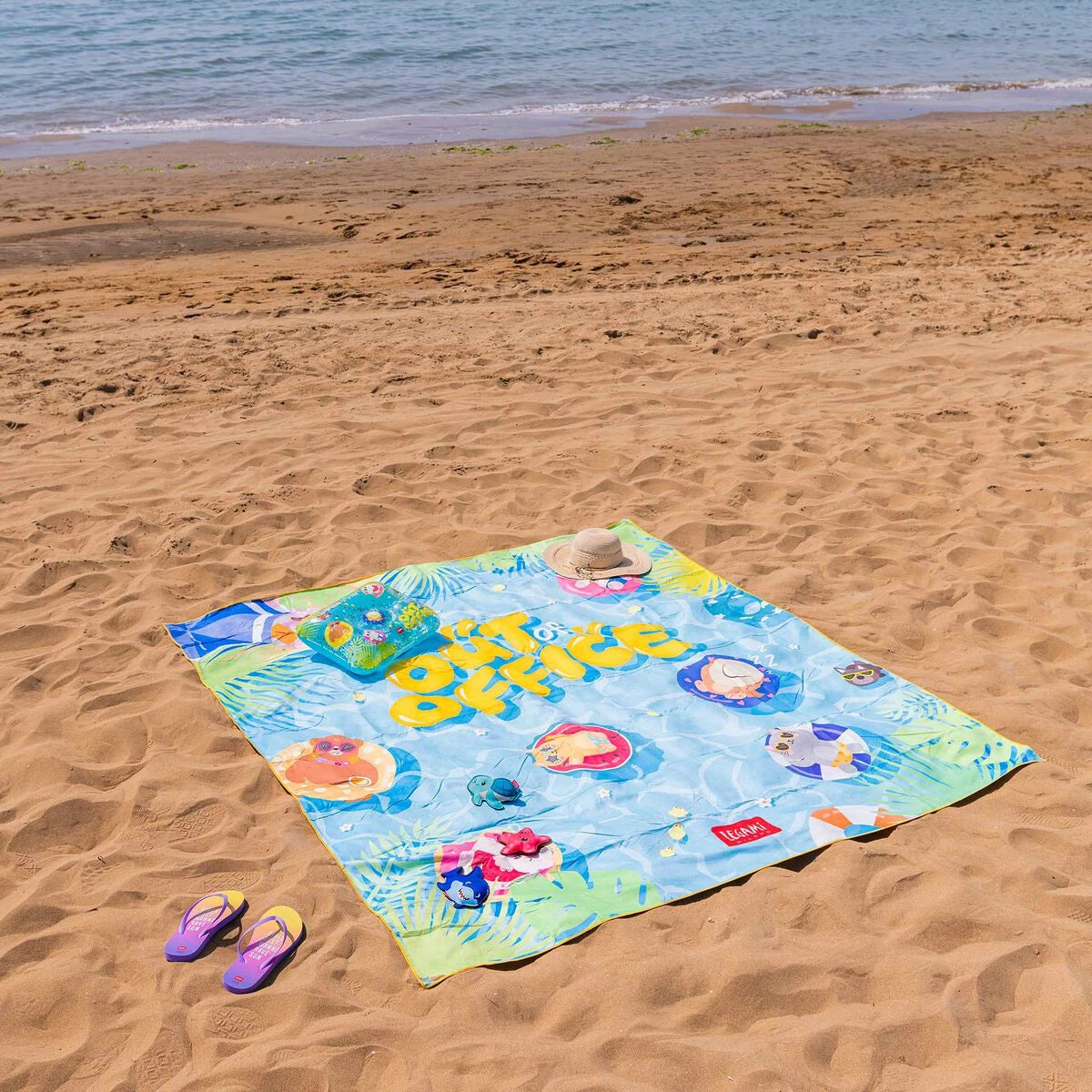 Legami - Toalla de Playa Maxi Fuera de la Oficina