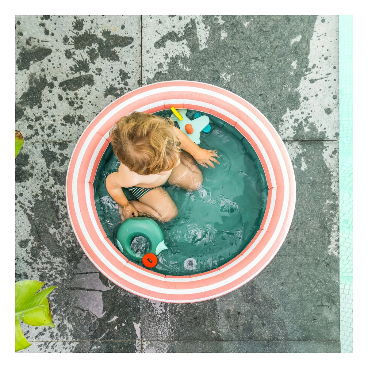 Quut - Piscina inflable Dippy | Verde