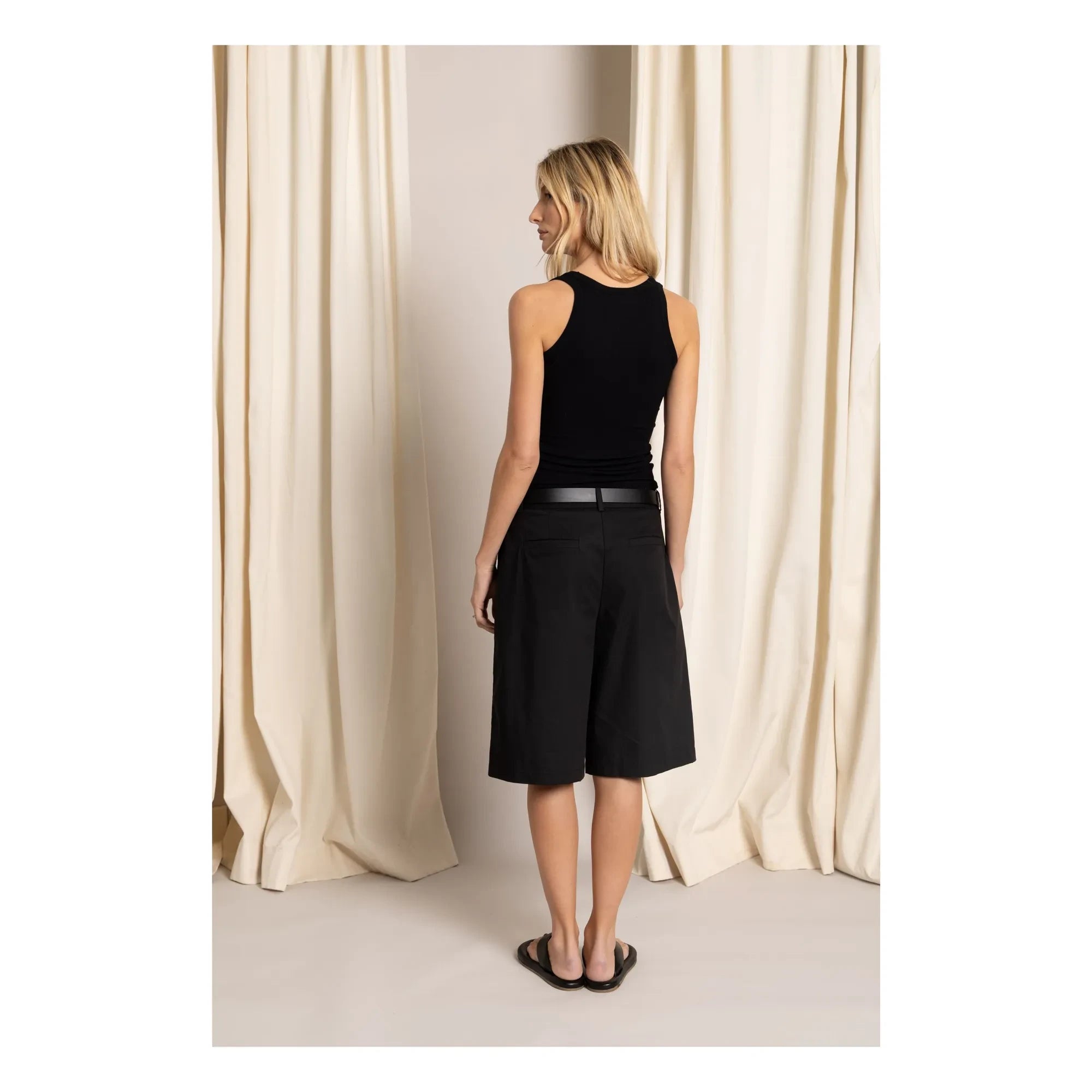 Smallable Woman - Conjunto de bermudas negras