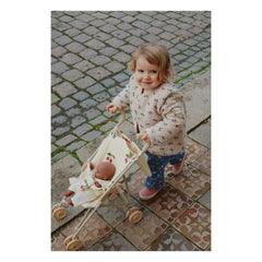 Konges Sløjd - Cochecito de muñecas para bebés y muñecas - Cereza | Beige