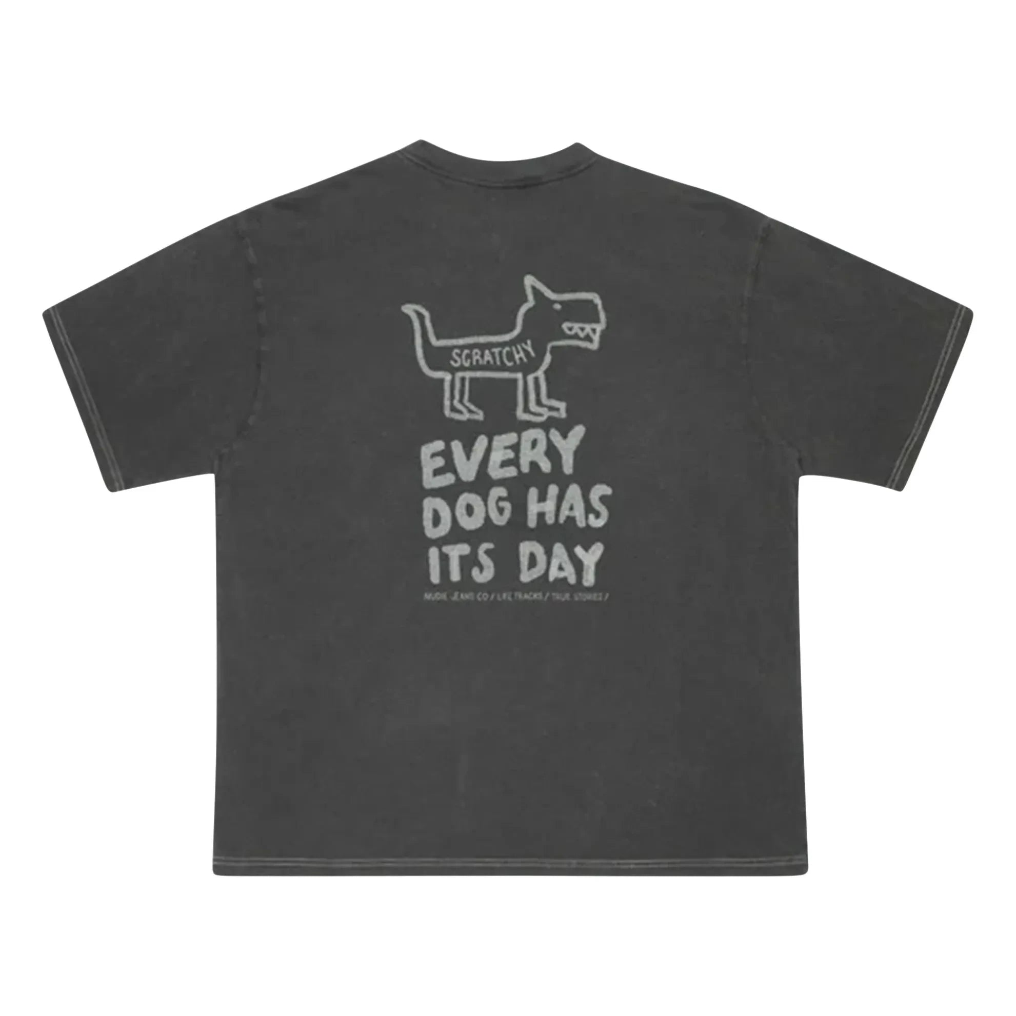 Nudie Jeans - Camiseta Tracks con efecto raspado Koffe | Gris carbón