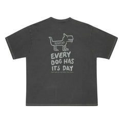 Nudie Jeans - Camiseta Tracks con efecto raspado Koffe | Gris carbón