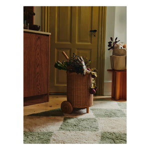 Ferm Living Kids - Cesta de almacenaje grande Hokan