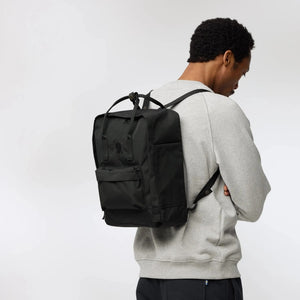 Fjällräven Kånken - Mochila especial RE-Kanken negra