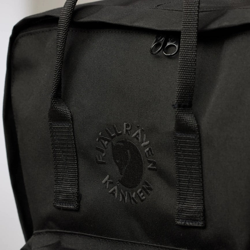 Fjällräven Kånken - Mochila especial RE-Kanken negra