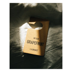 L:A BRUKET - Colgador con fragancia de pomelo 248