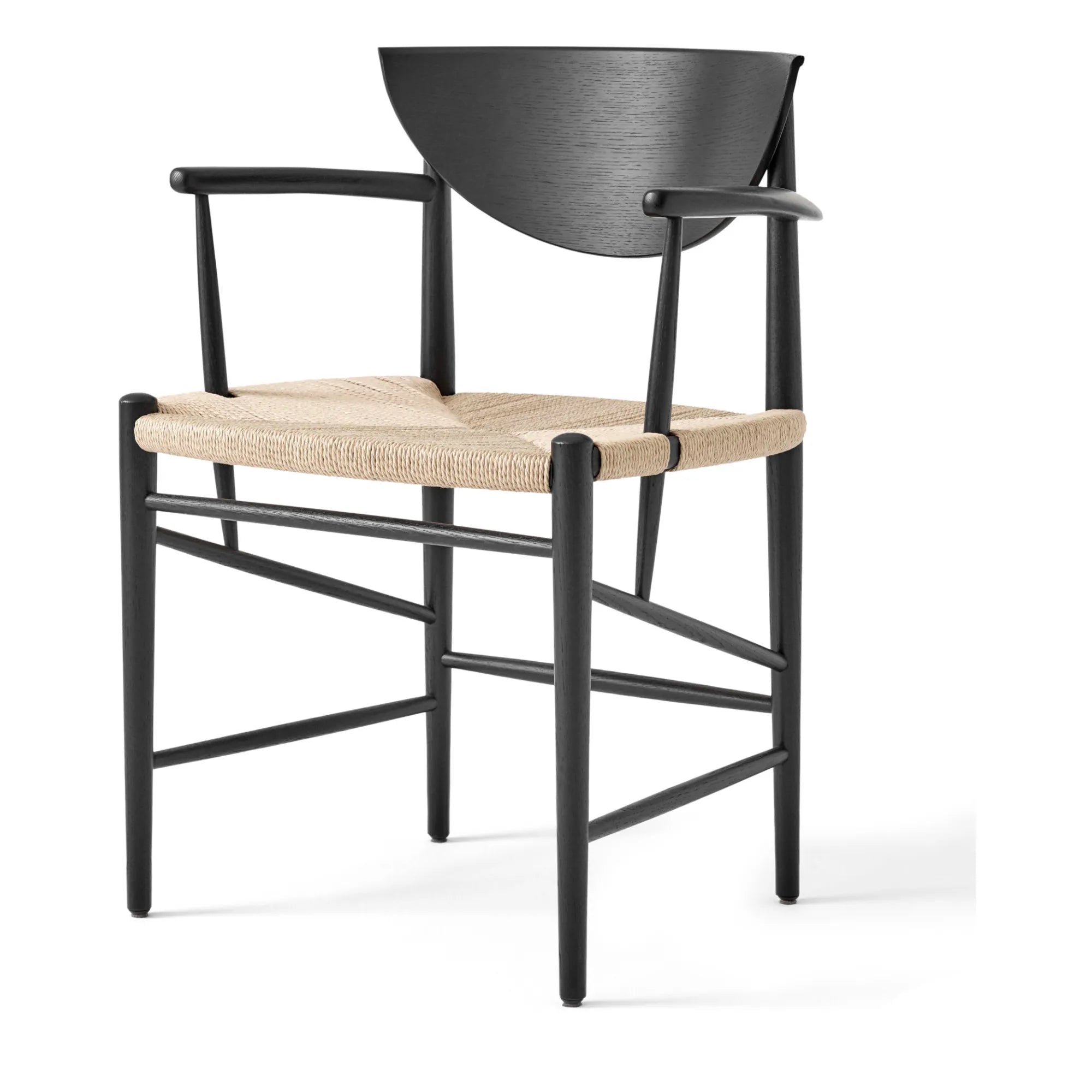 & Tradition - Silla de madera maciza con reposabrazos HM4 | Roble negro