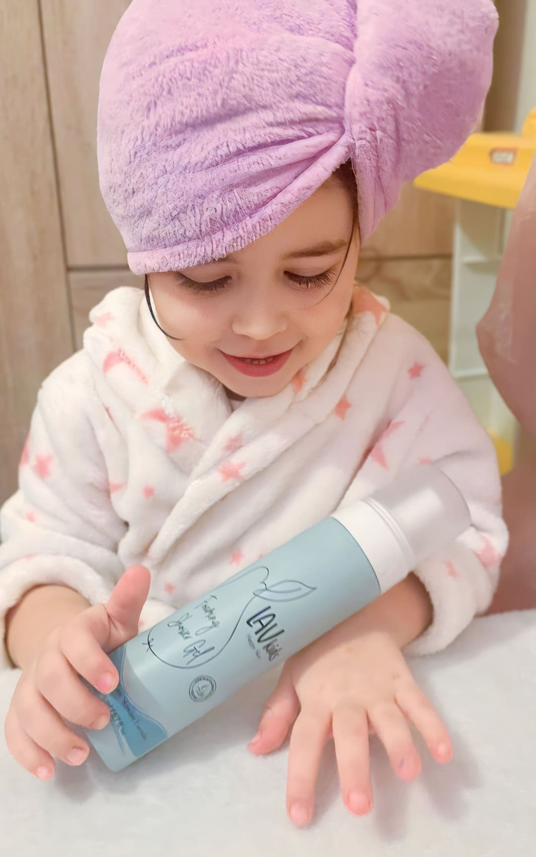 Lav Kids - Gel de Ducha en Espuma para Niños