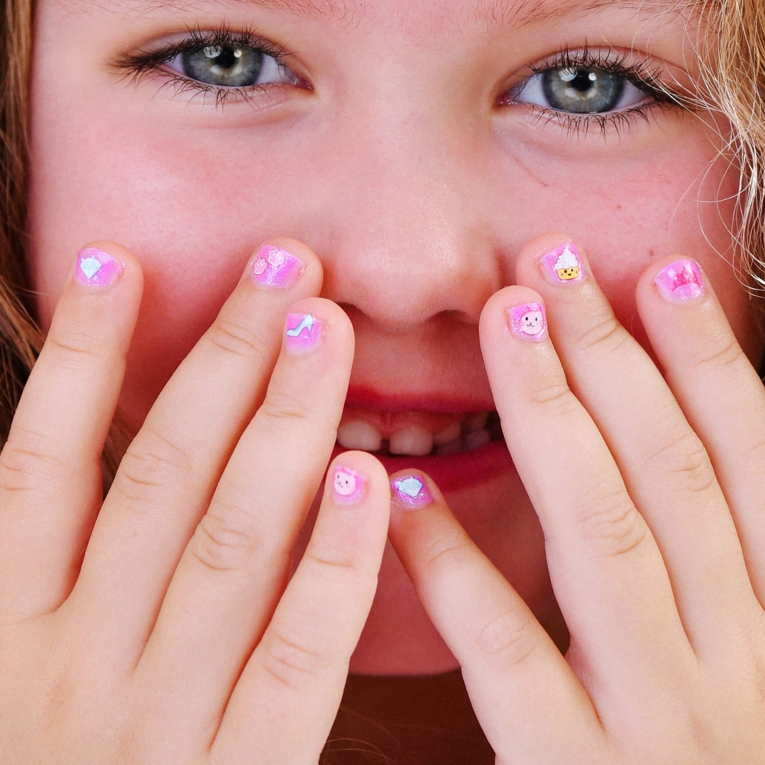 Miss Nella - Las pegatinas de uñas más populares