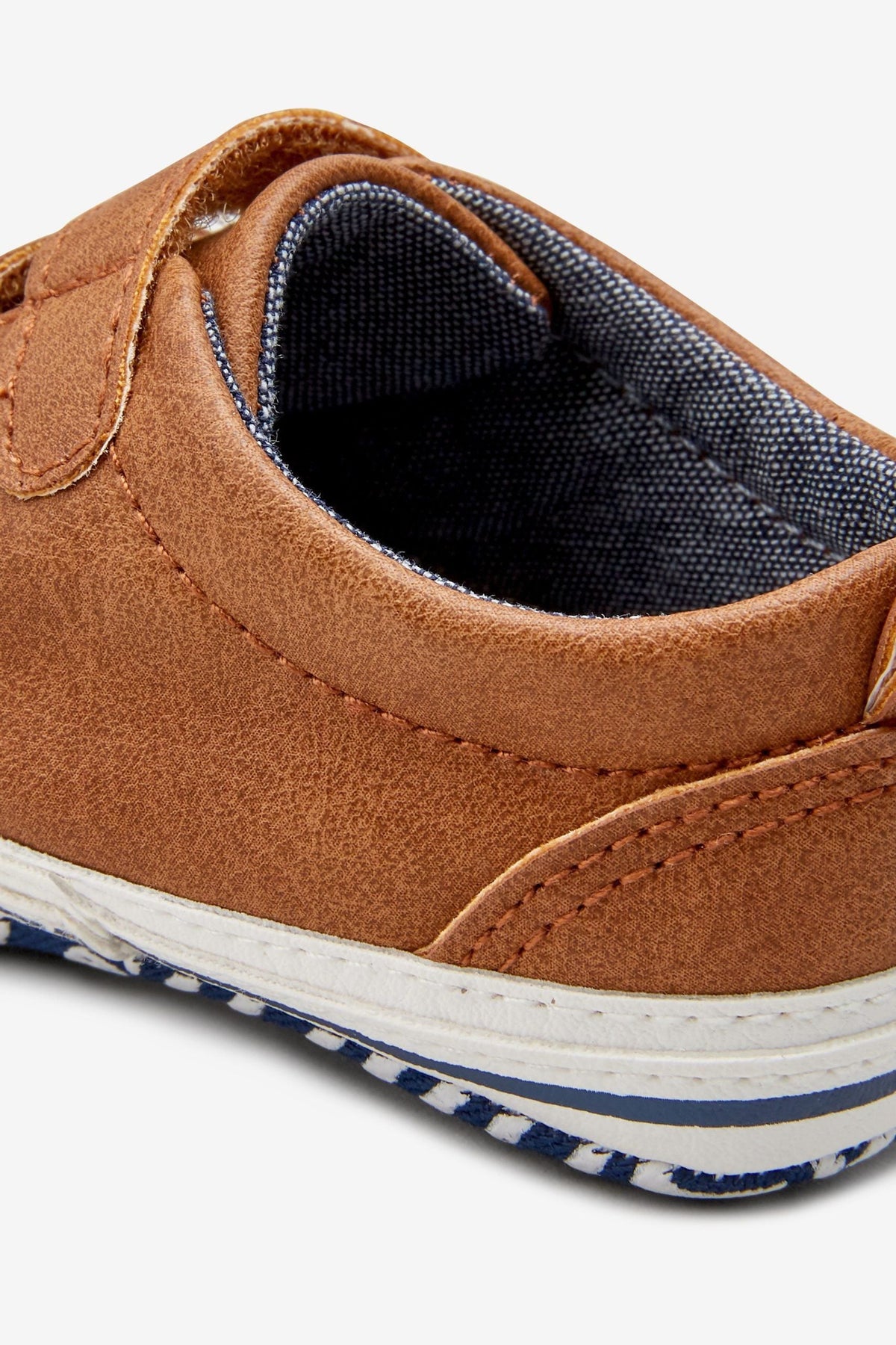 Next - Zapatillas de bebé ventiladas con doble banda - 18-24 meses