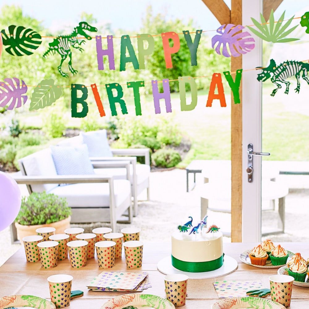 Party Pieces - Adorno colgante de dinosaurio explorador "Feliz cumpleaños"