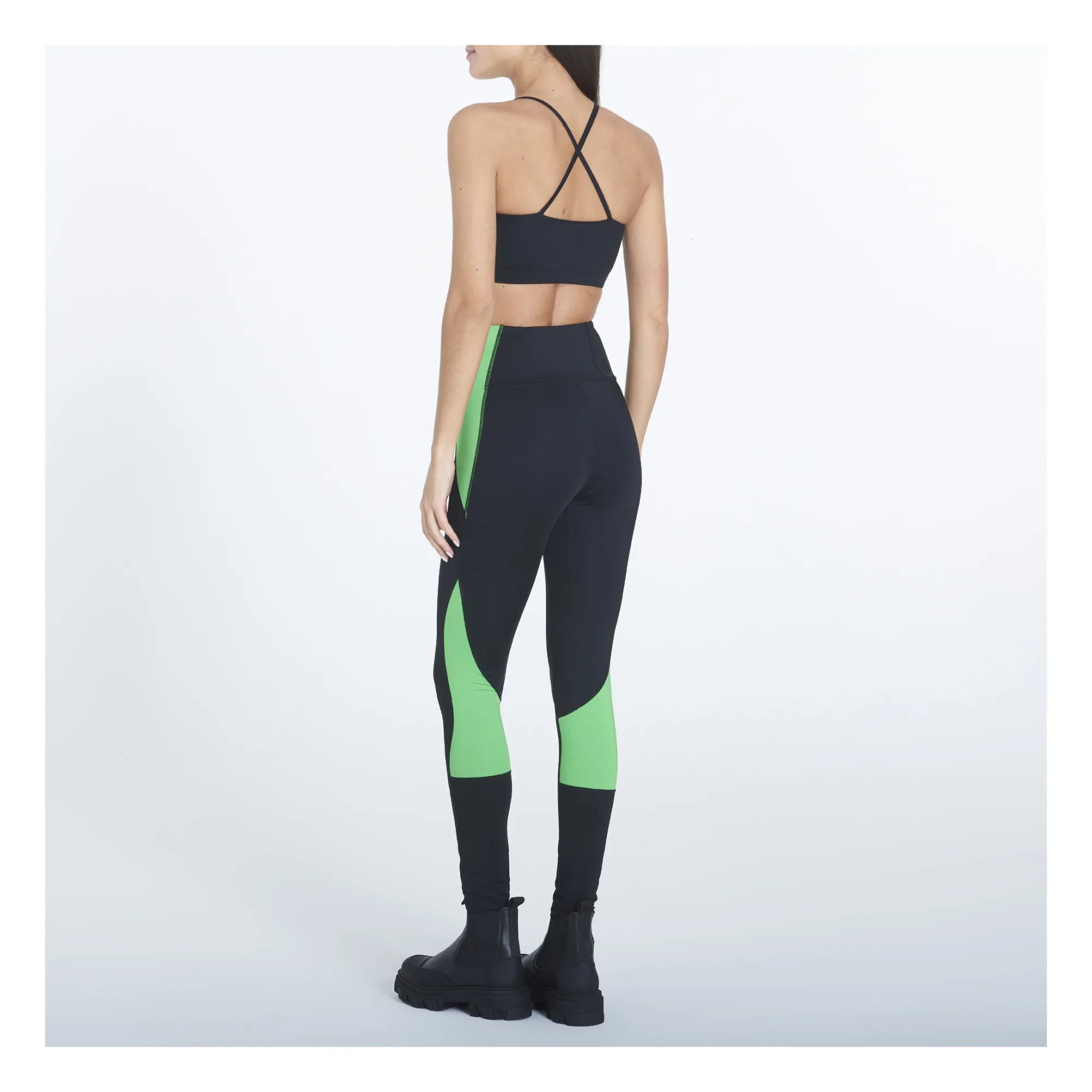 Ganni - Sujetador deportivo activo de material reciclado | Negro
