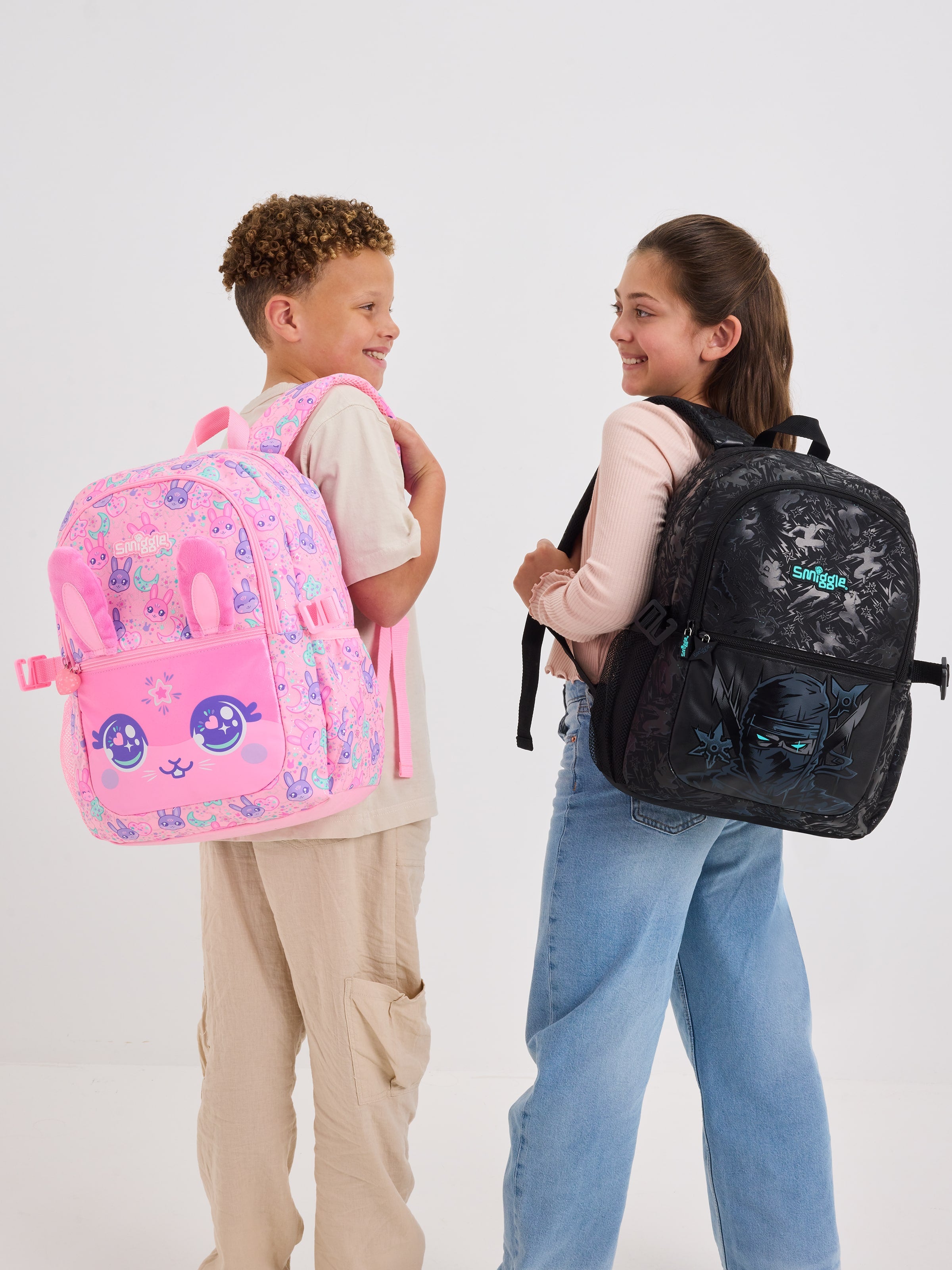 Smiggle - Mochila escolar All Stars