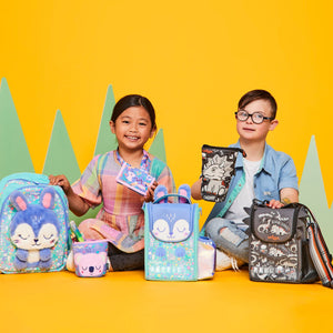 Smiggle - Set de mochila, botella de agua y fiambrera Animalia Junior