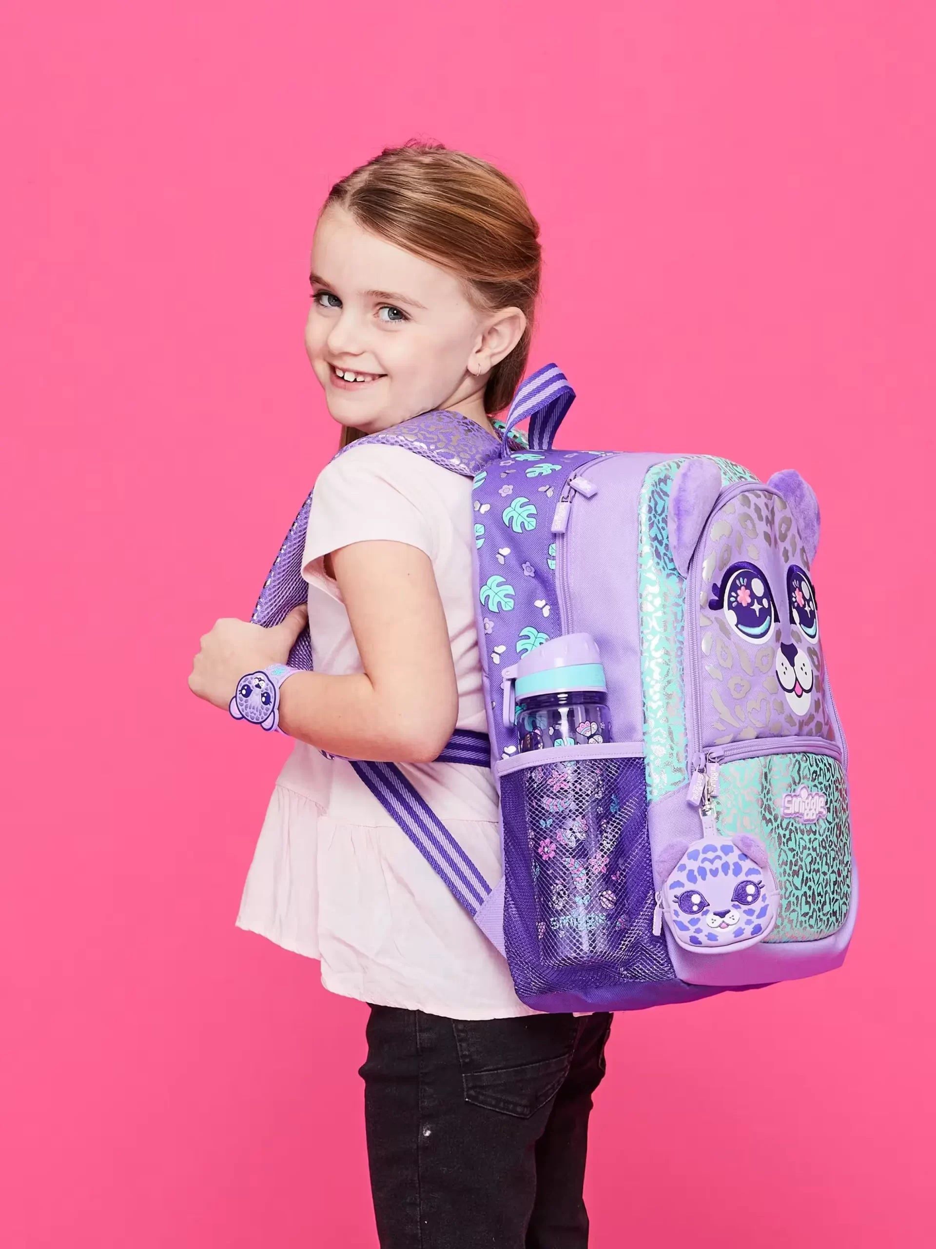 Smiggle - Botella de plástico para bebidas Best Budz de 650 ml