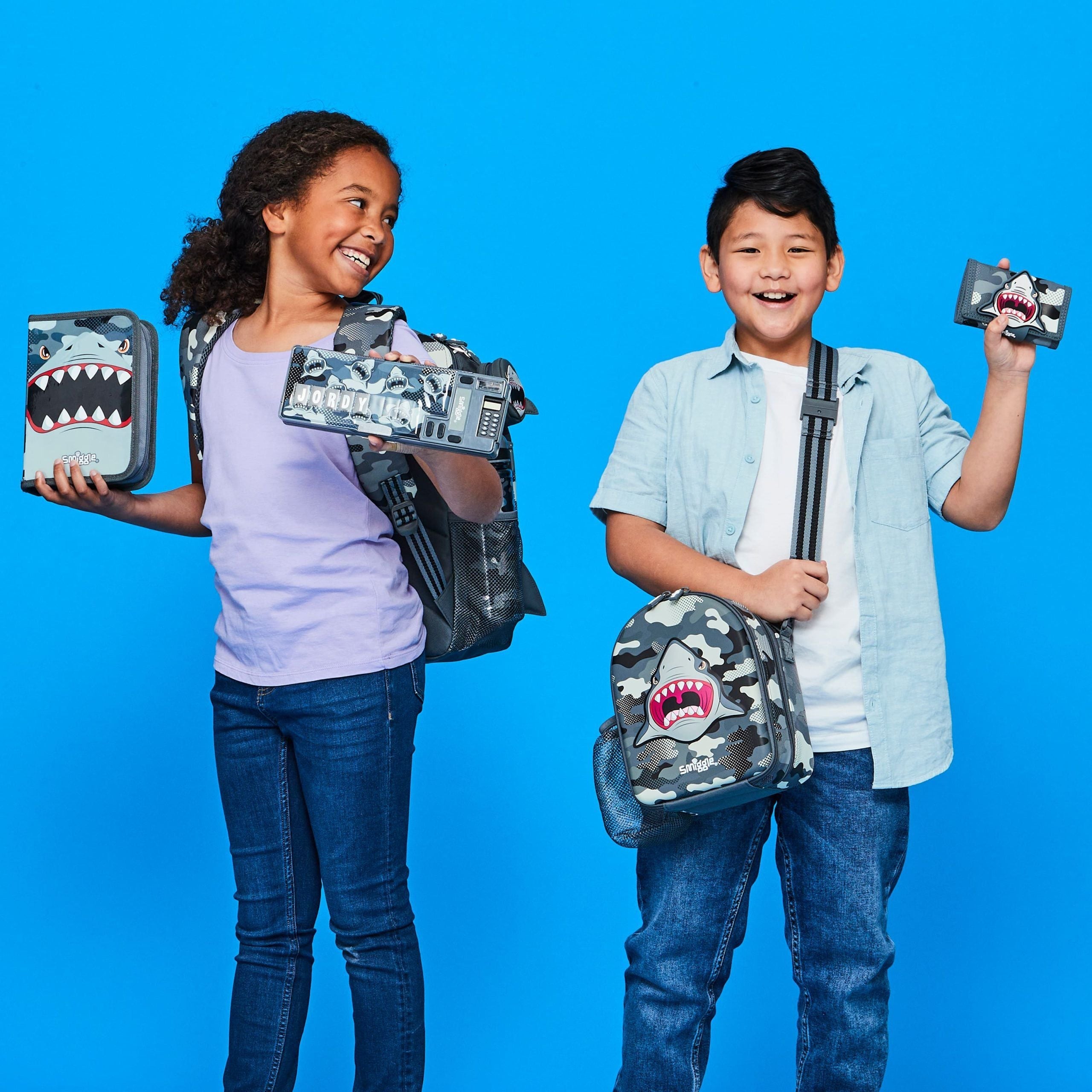 Smiggle - Fiambrera Colgante Budz