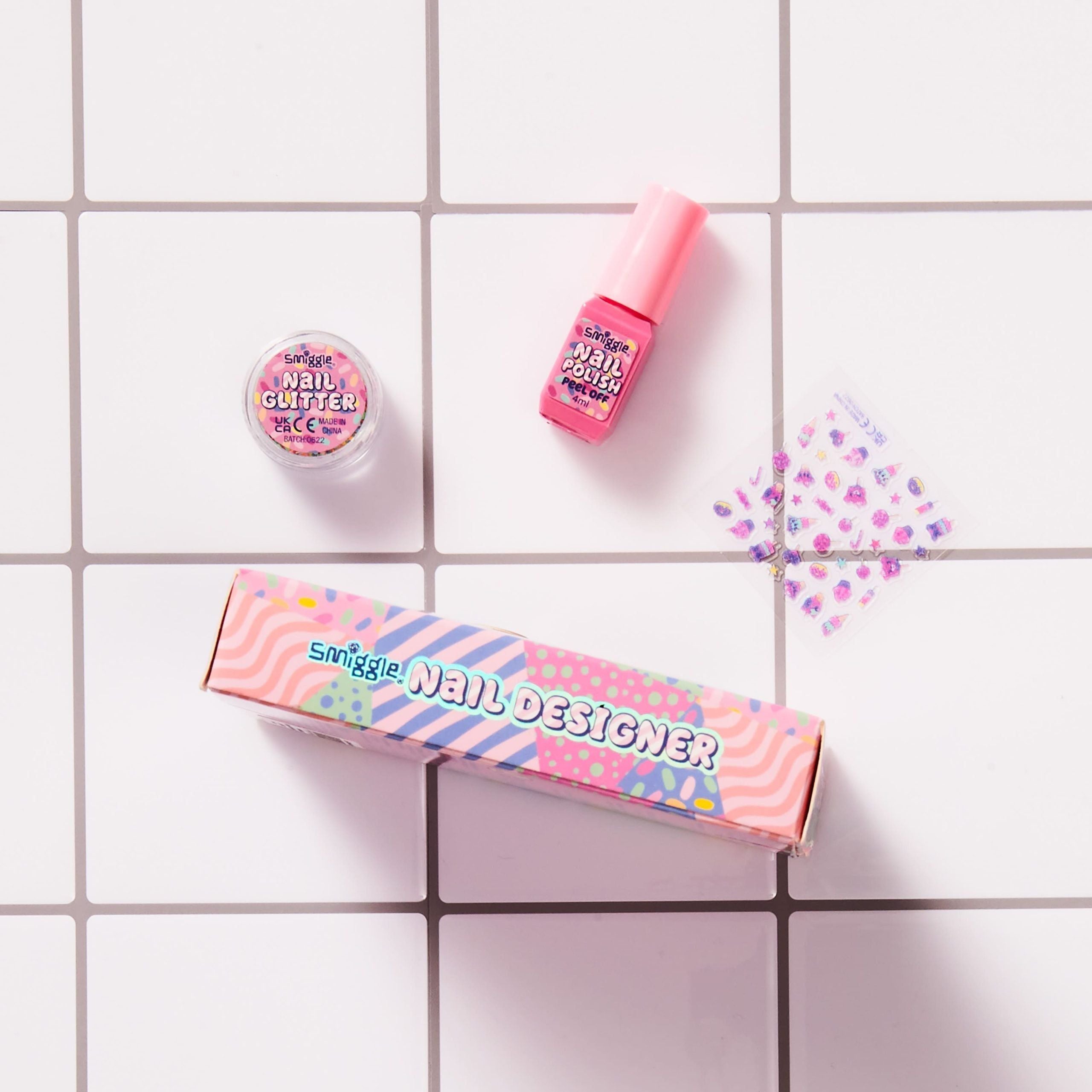 Smiggle - Set de uñas de diseño para niños