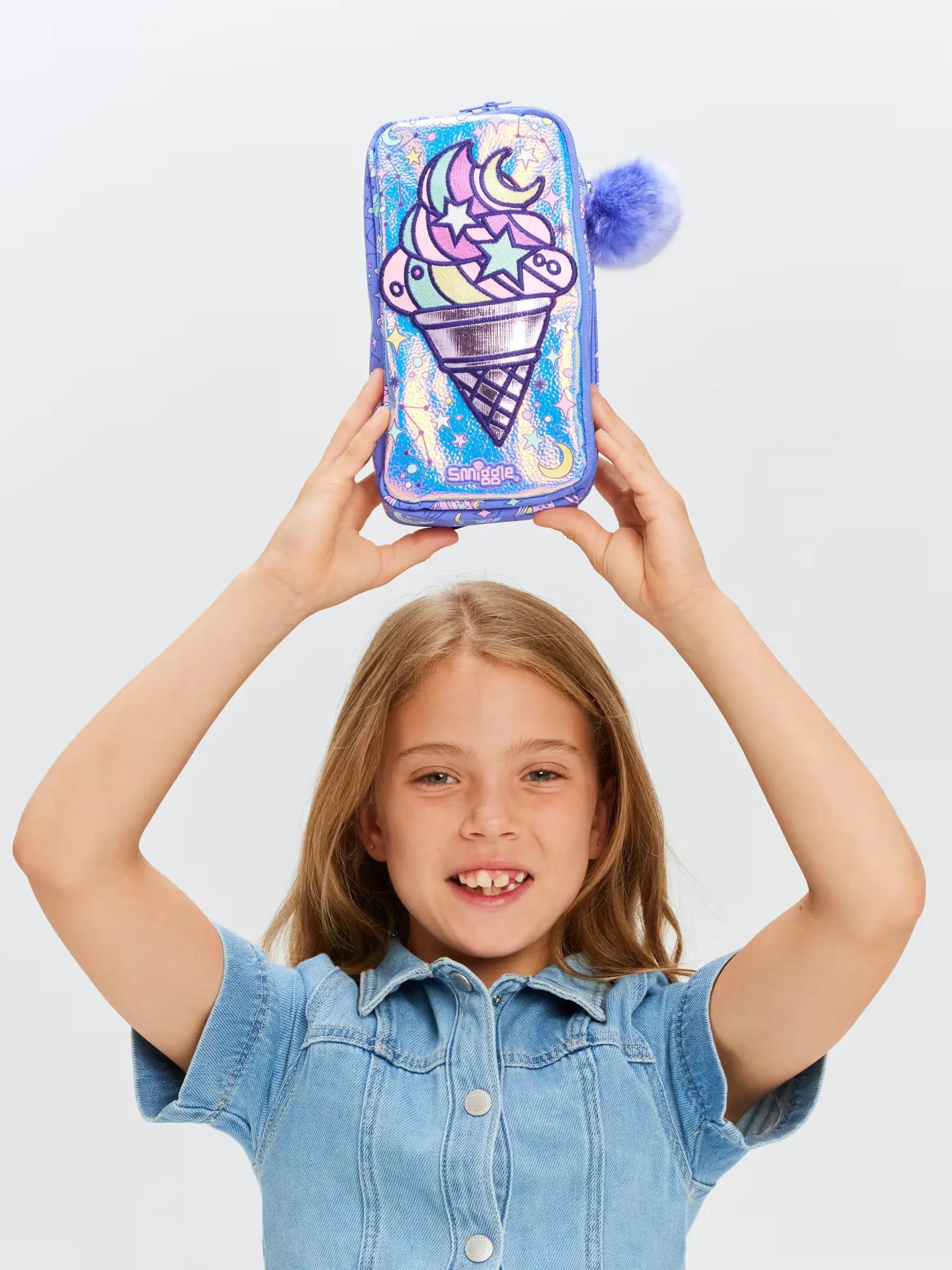 Smiggle - Estuche para lápices de bolsillo de personaje aventuras épicas