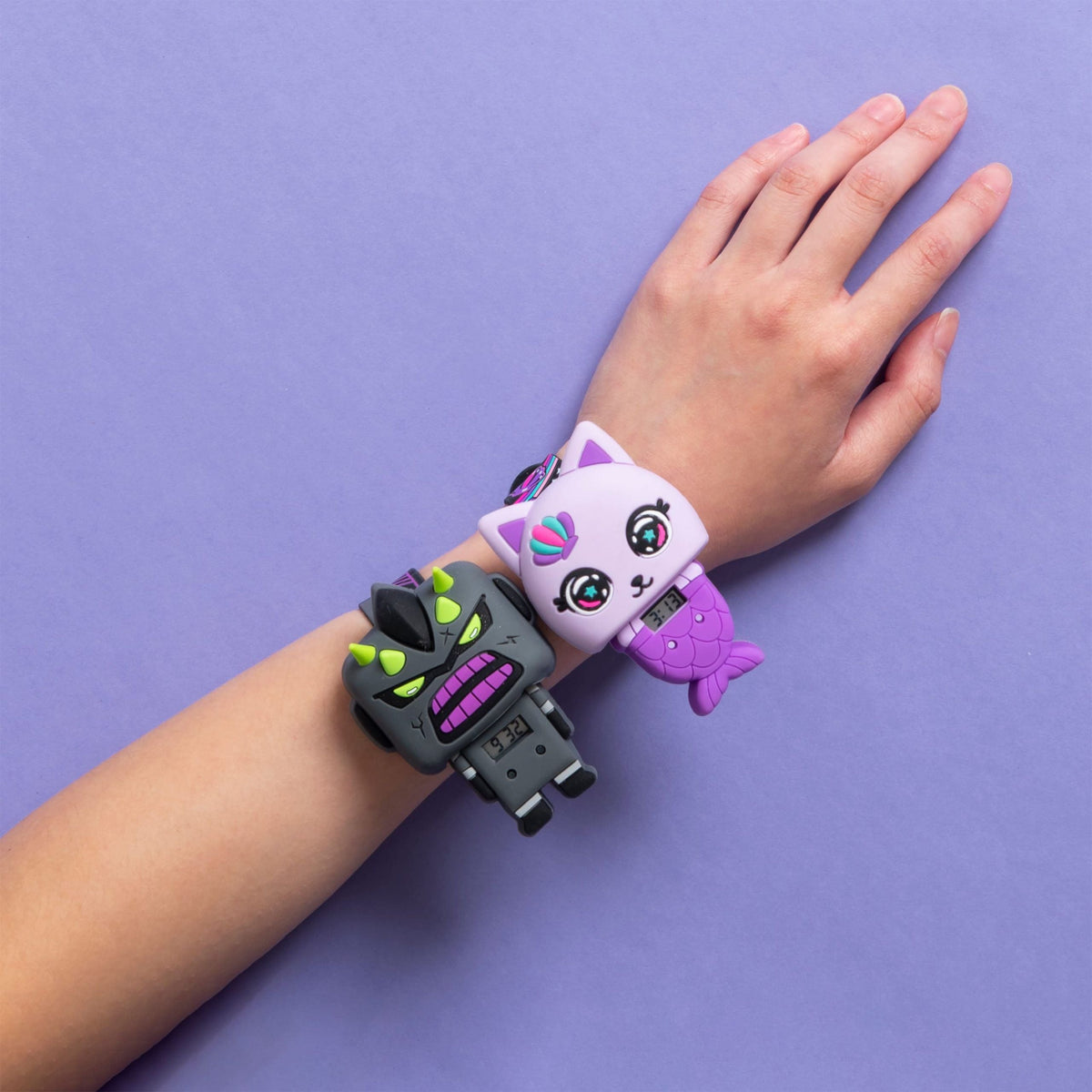 Smiggle - Reloj de pulsera y accesorios Hey There para niños