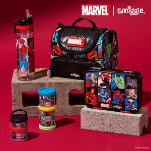 Smiggle - Fiambrera de dos pisos Marvel