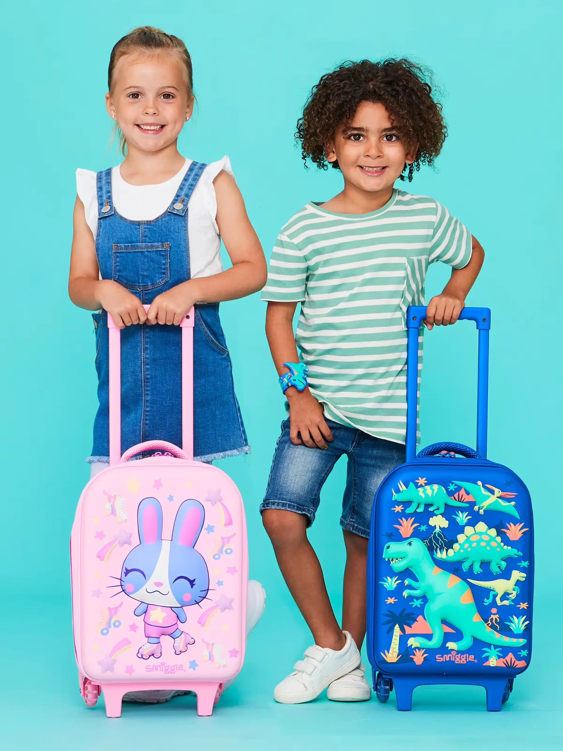 Smiggle - Maleta Escolar y de Viaje con Ruedas Movin' Junior