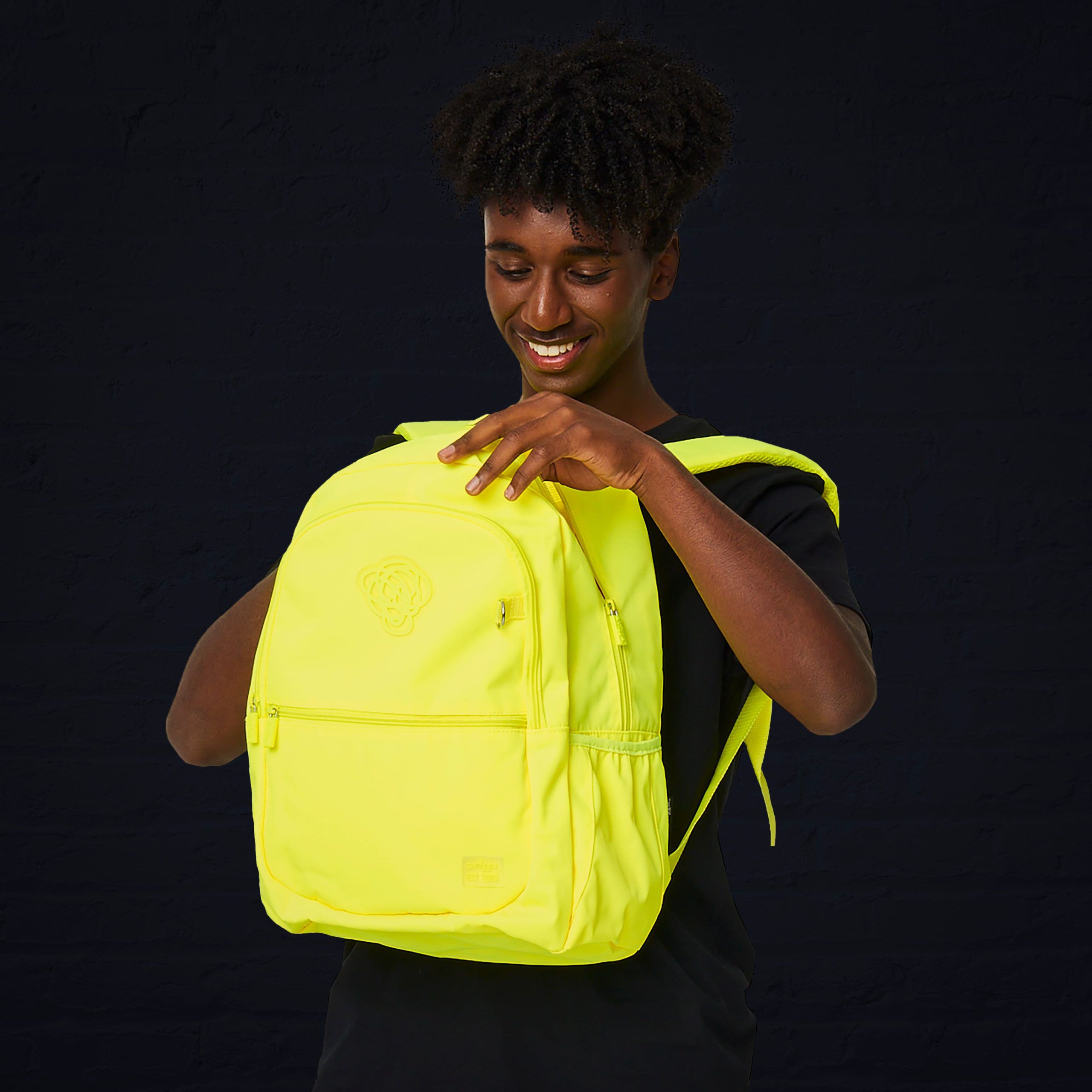 Smiggle - Mochila Clásica Neon