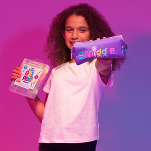 Smiggle - Estuche clásico Peppy Double Decker