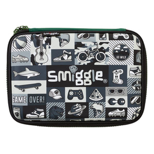 Smiggle - Estuche rígido con placa para nombre