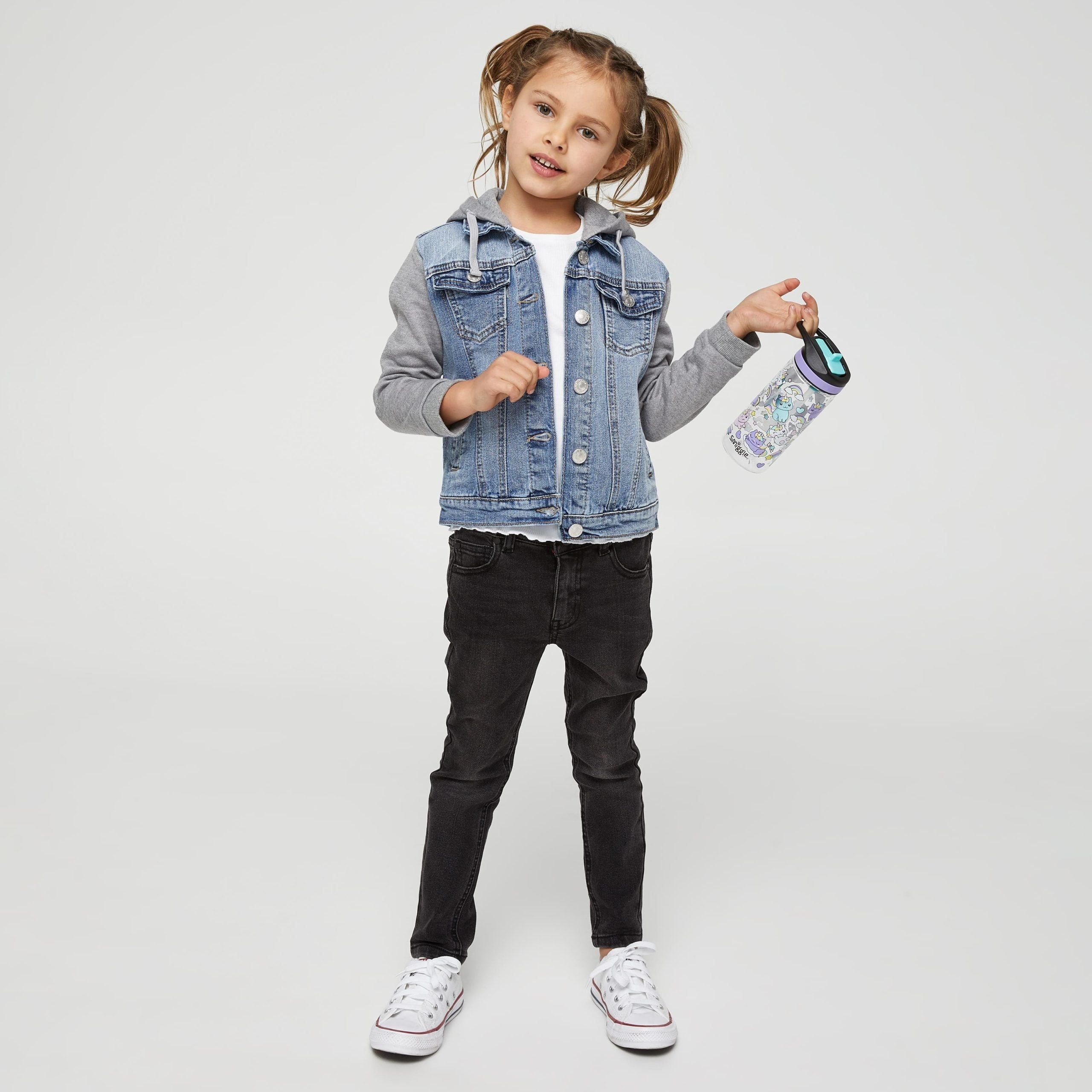 Smiggle - Botella de agua con pajita sin BPA Sky Hi Junior de 440 ml