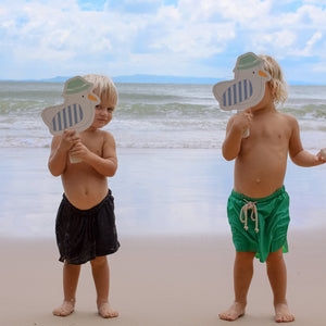 Sunnylife - Set de raquetas de tenis adhesivas de playa para niños