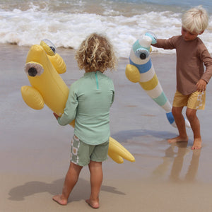 Sunnylife - Aleta de pez inflable, accesorio de natación para mar y piscina