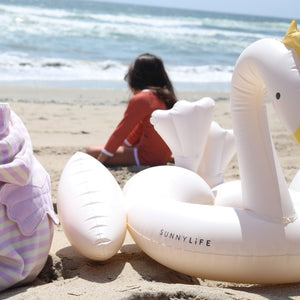 Sunnylife - Flotador Hinchable Infantil de Piscina y Playa Cisne Princesa