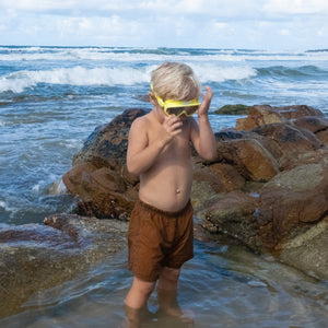 Sunnylife - Gafas de natación infantiles Tiburón Salty
