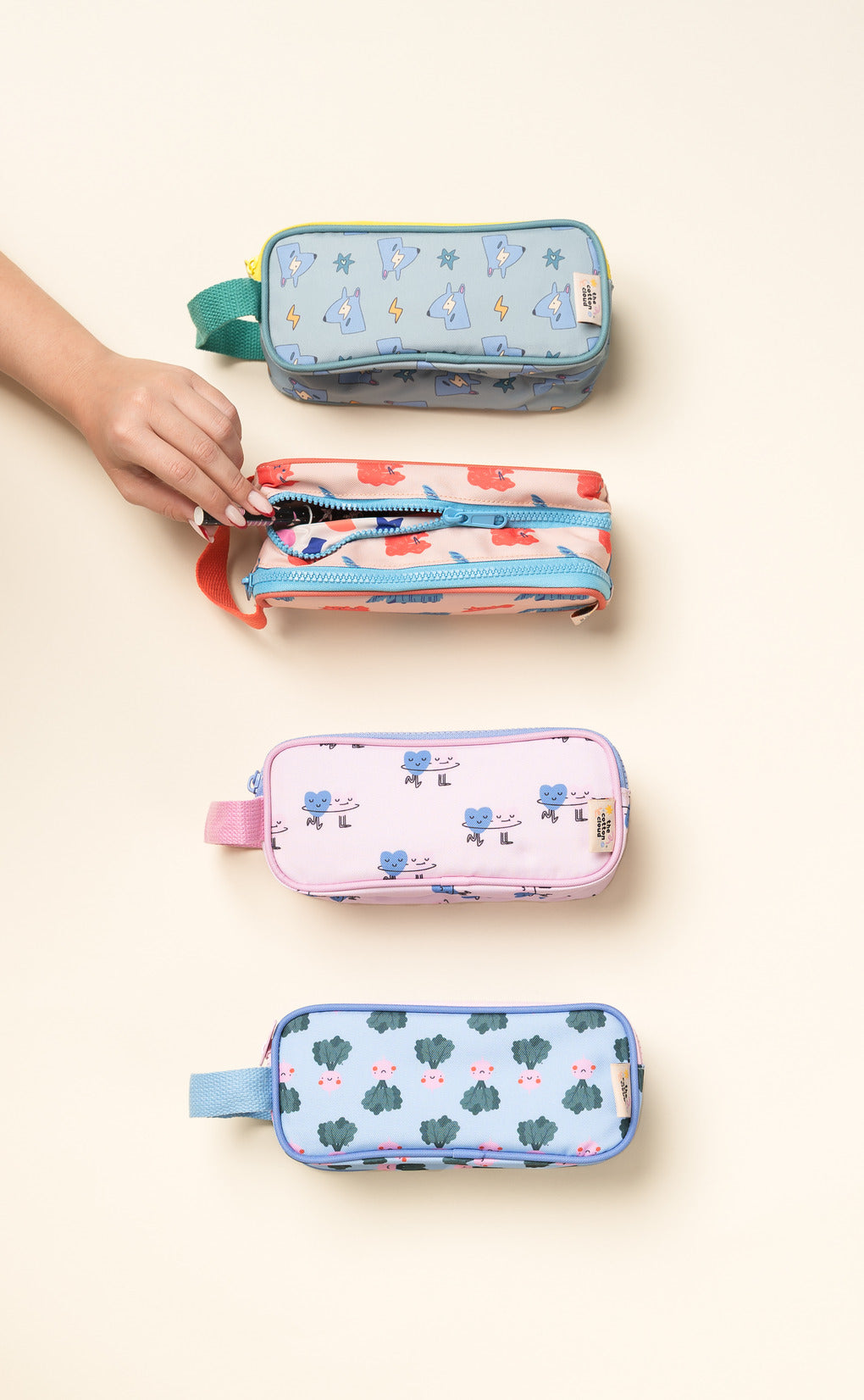 The Cotton Cloud - Estuche de lápices de doble ojo Funky Dogs