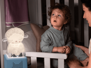 Tonies - Luz nocturna de oveja dormida y figura de audio en inglés